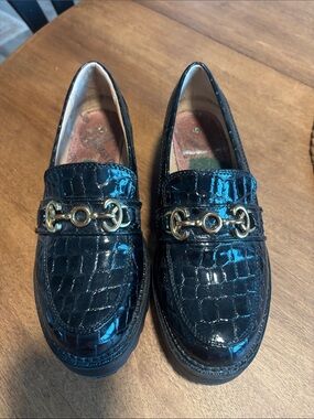 Circus by Sam Edelman Black Croc-Embossed Loafers with Gold Bit